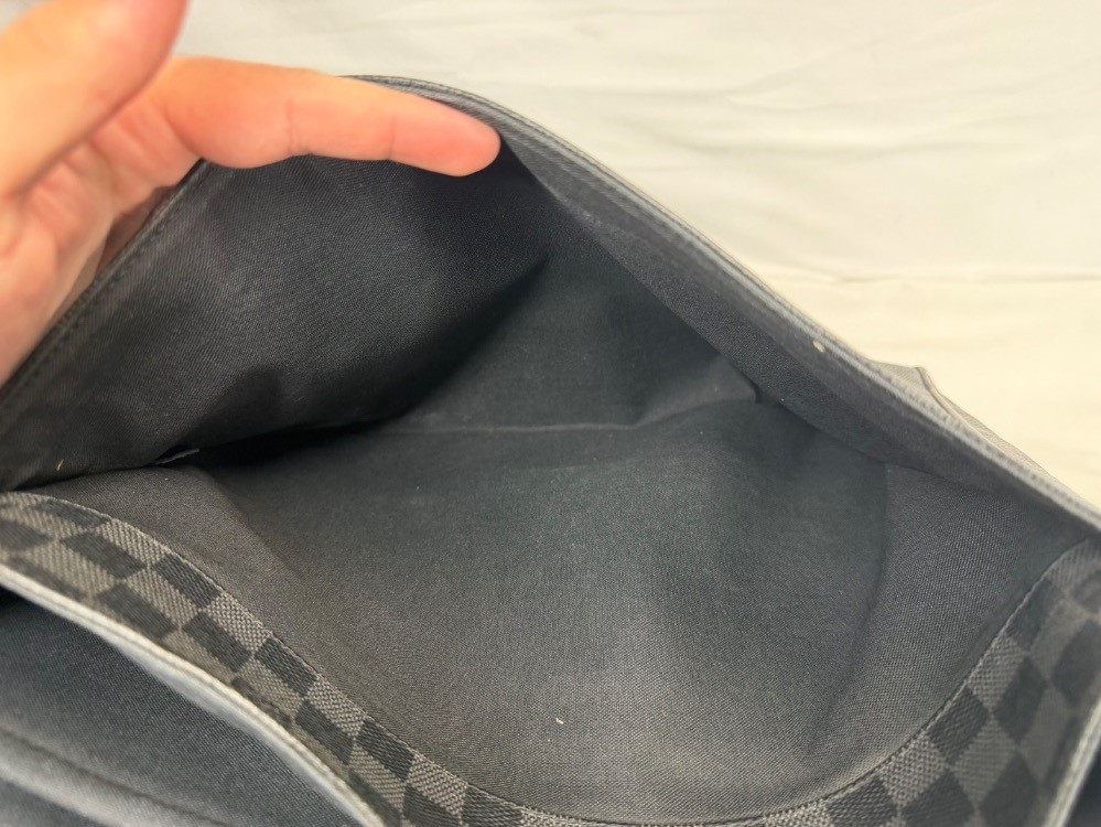 Louis Vuitton Daniel Messenger Damier Graphite SPB-MS 361118