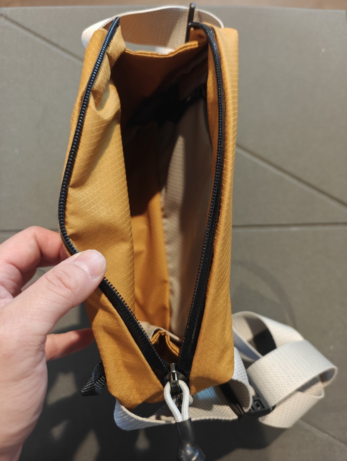 Bellroy Lite Sling Mini 4L