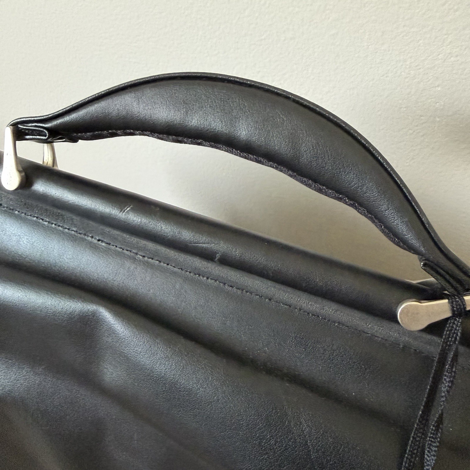 Toppers Black Briefcase/Document Case Push Lock Zip Top Handle Inner Pockets