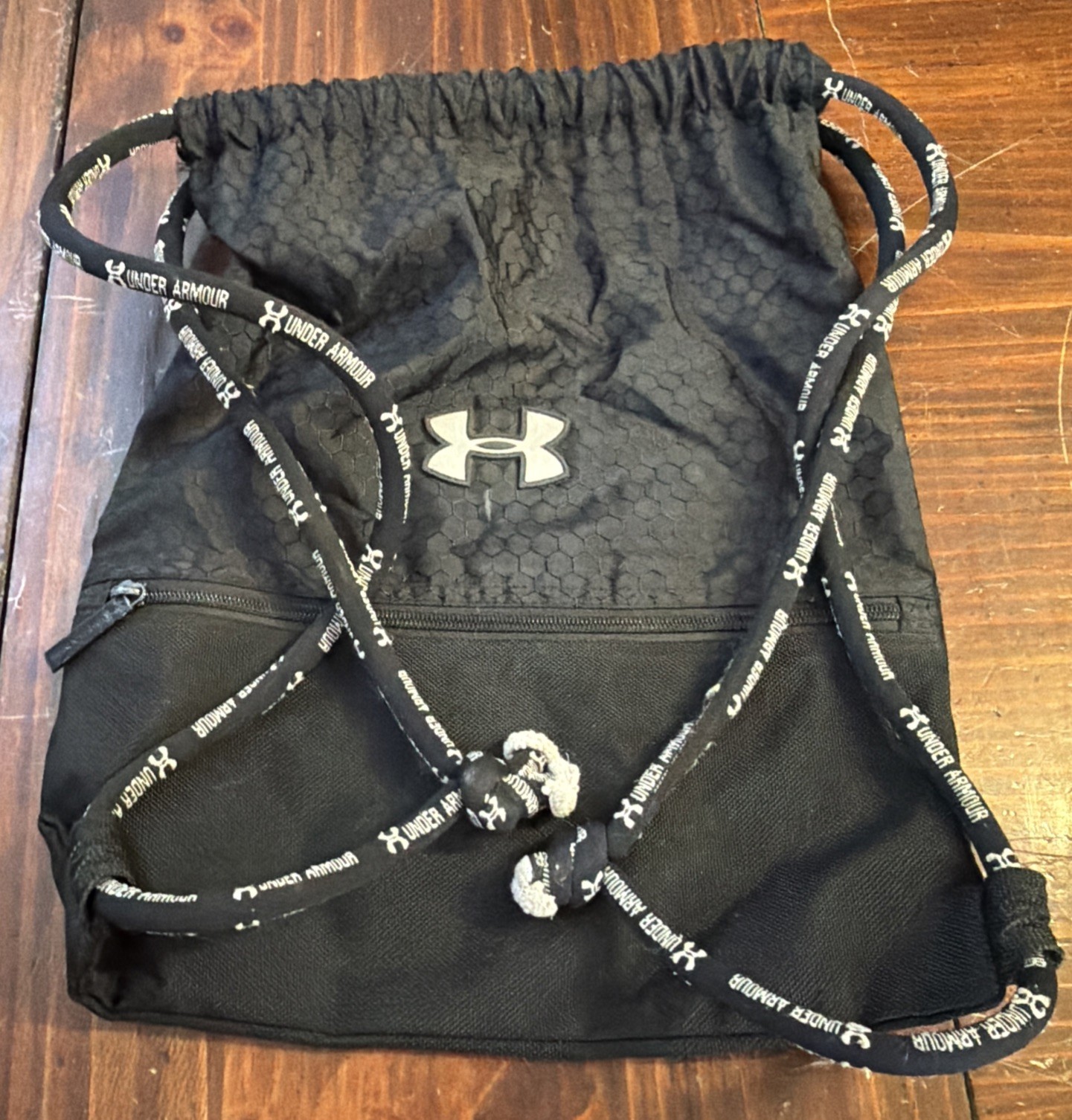 Under Armour Undeniable Sackpack Drawstring Bag Gym Sports Backpack Zipper