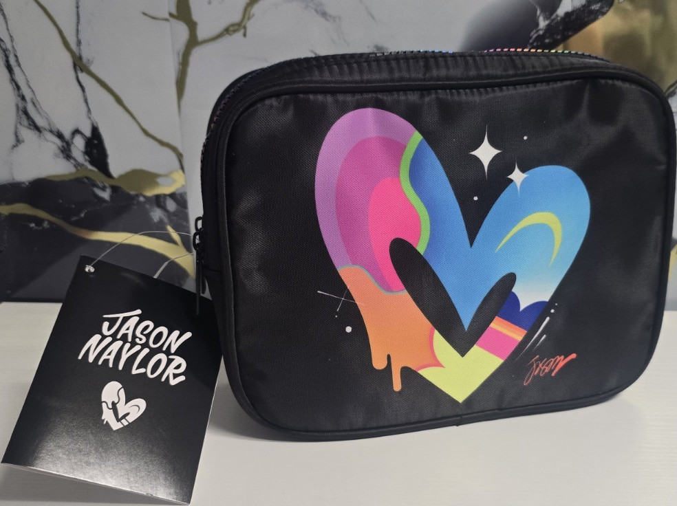 Jason Naylor Double Compartment Heart Graphic Toiletry Bag Black Multicolor