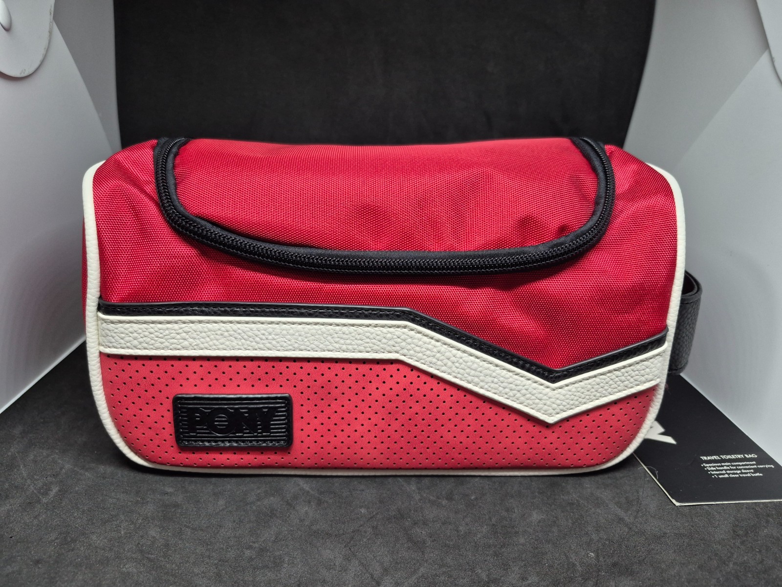 PONY Travel Toiletry Accesory Collection Red Sports Champion Red Legend Bag
