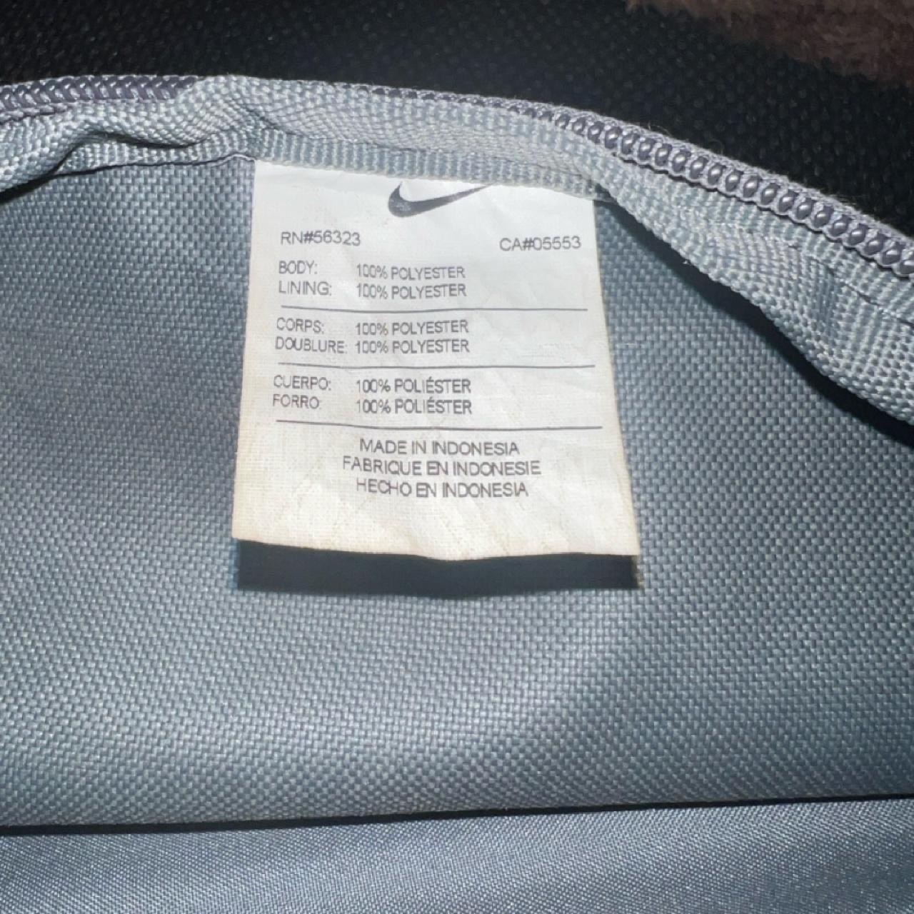 Gray Nike Zippered Fanny Pack Adjustable Belt Lg Size W/Inner Zippered Pocket