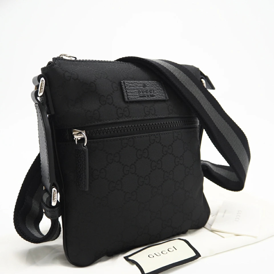 Gucci GG nylon messenger 449183 shoulder bag black gray leather used