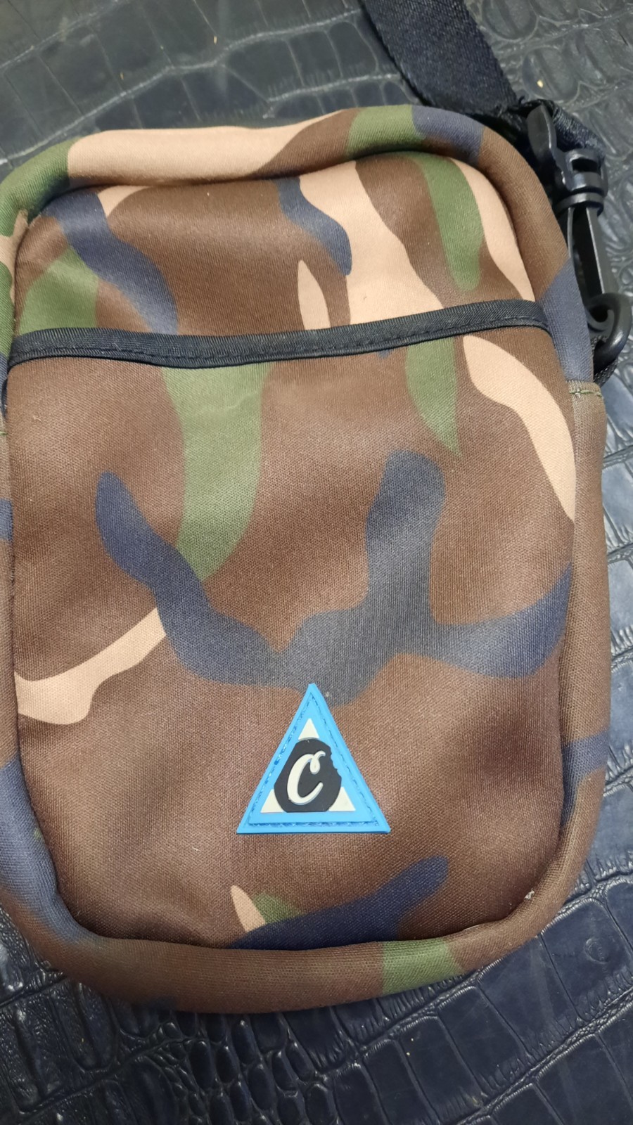 cookies sf shoulder bag