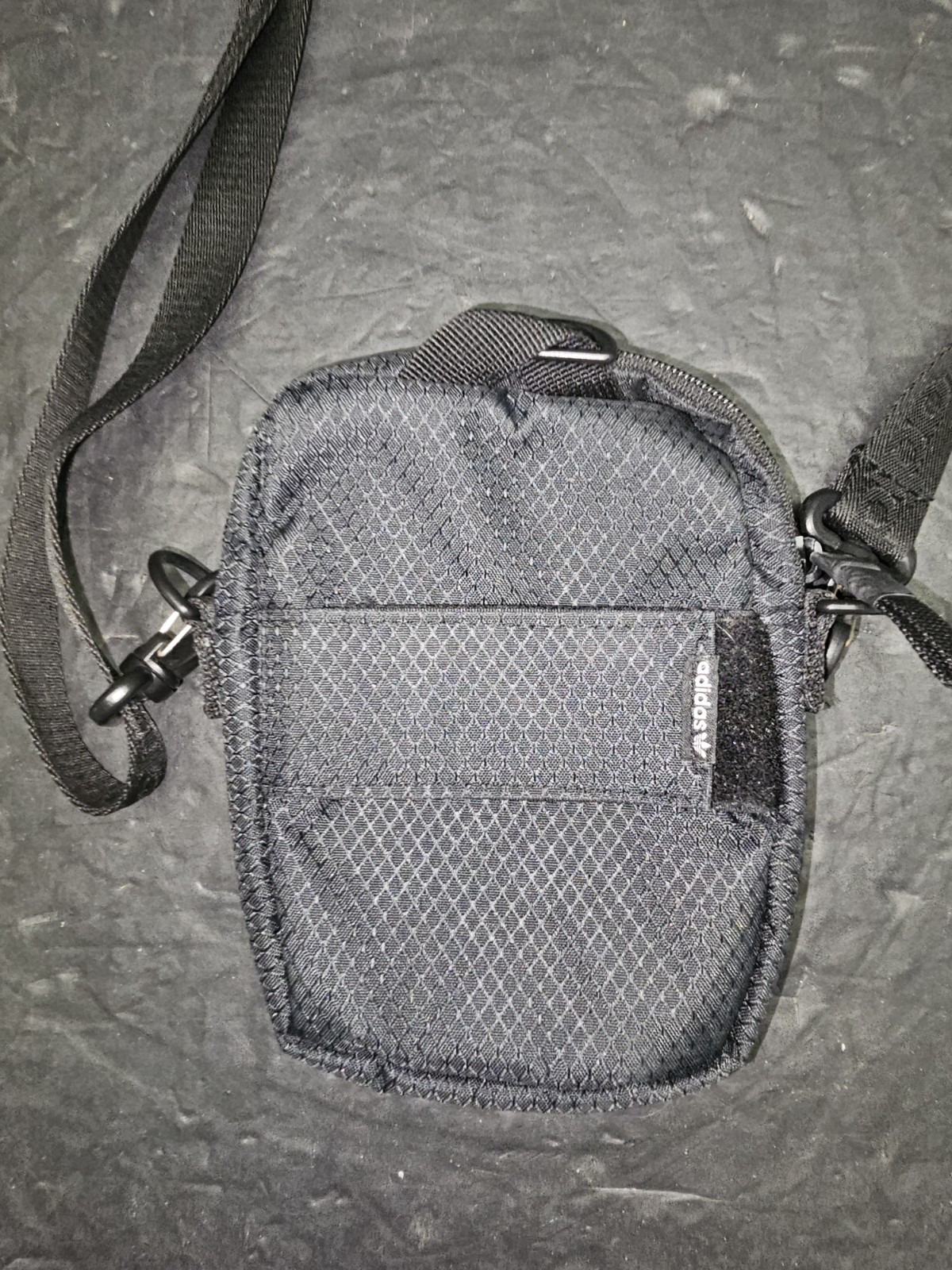 Adidas Alliance II Sackpack Drawstring Sling Bag Zipper Pockets & Crossbody Bag