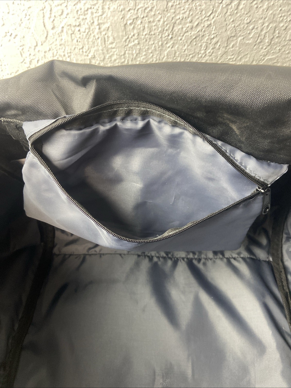 Adidas Athletic Duffel Bag ~ Medium ~ Black & White ~ 18”x 11”x 9”