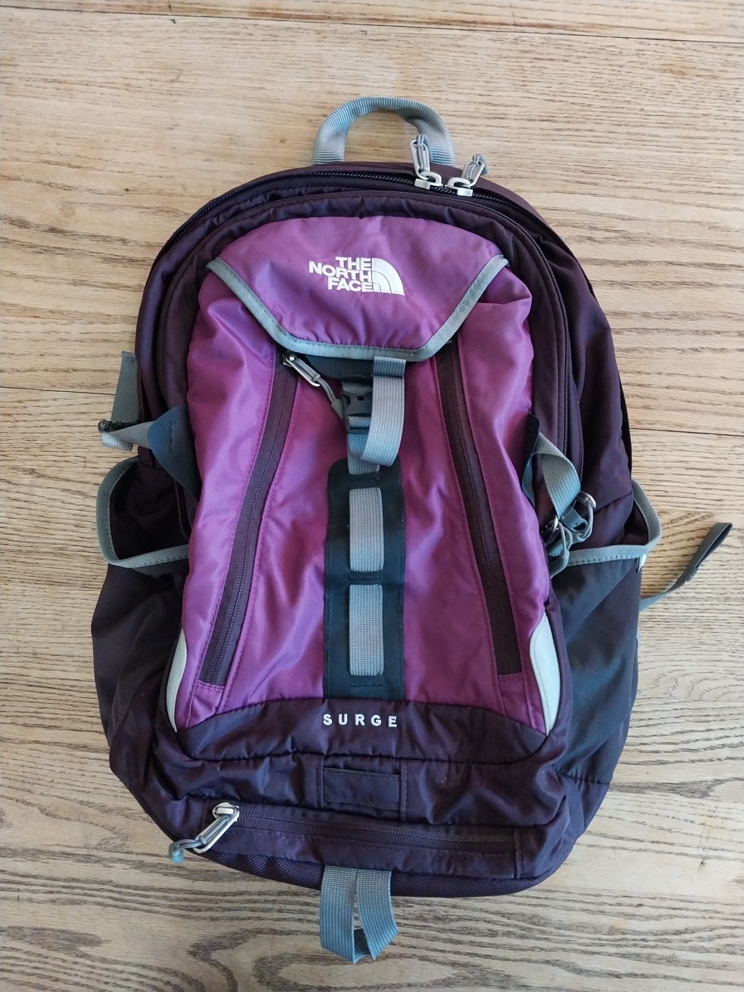 The North Face Surge Purple Black Gray Commuter Day Pack Backpack Laptop 20x13x9