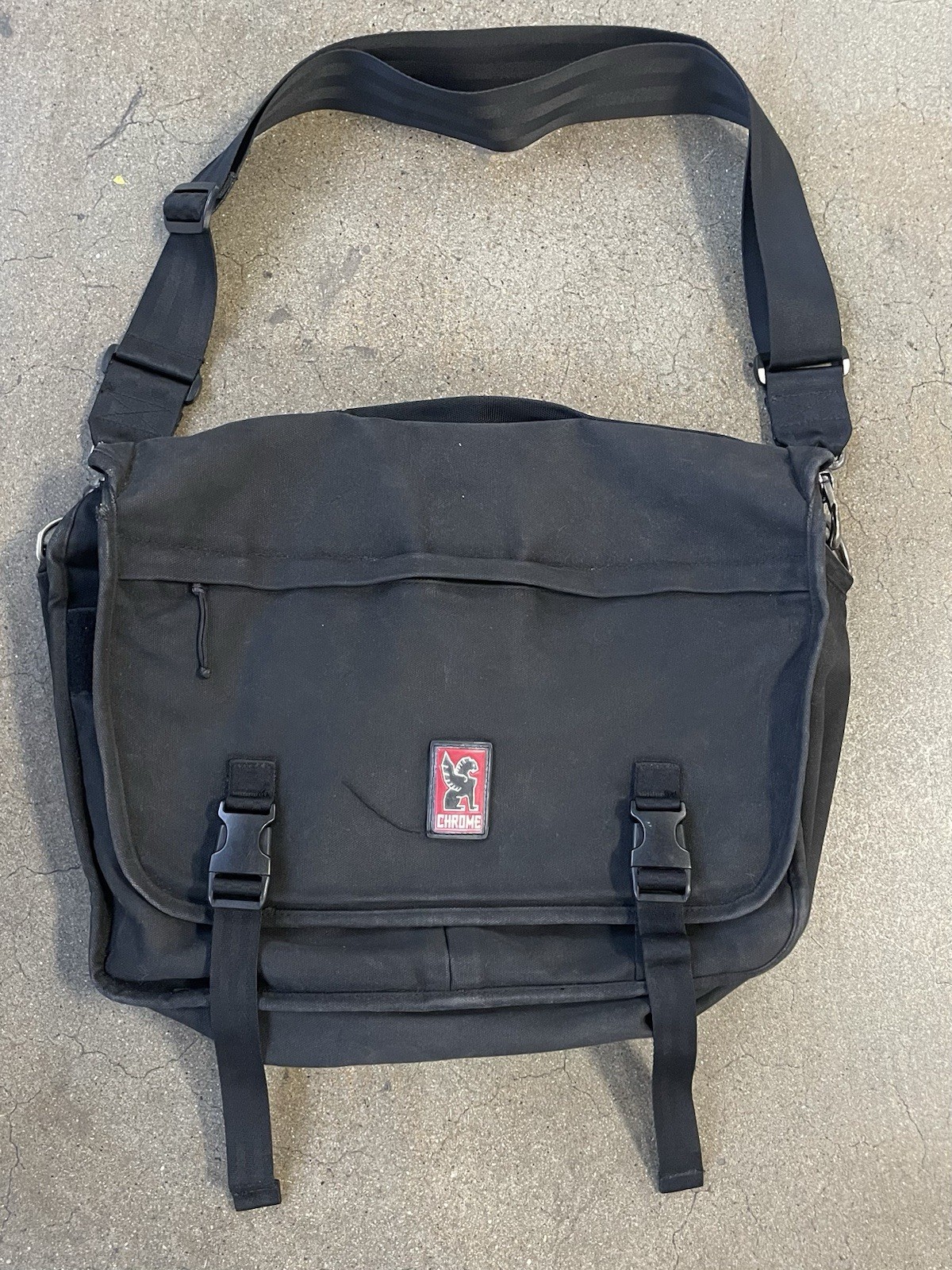 Chrome Industries Bag Messenger Made in USA Vintage 2000s Black Heavy Duty RARE!
