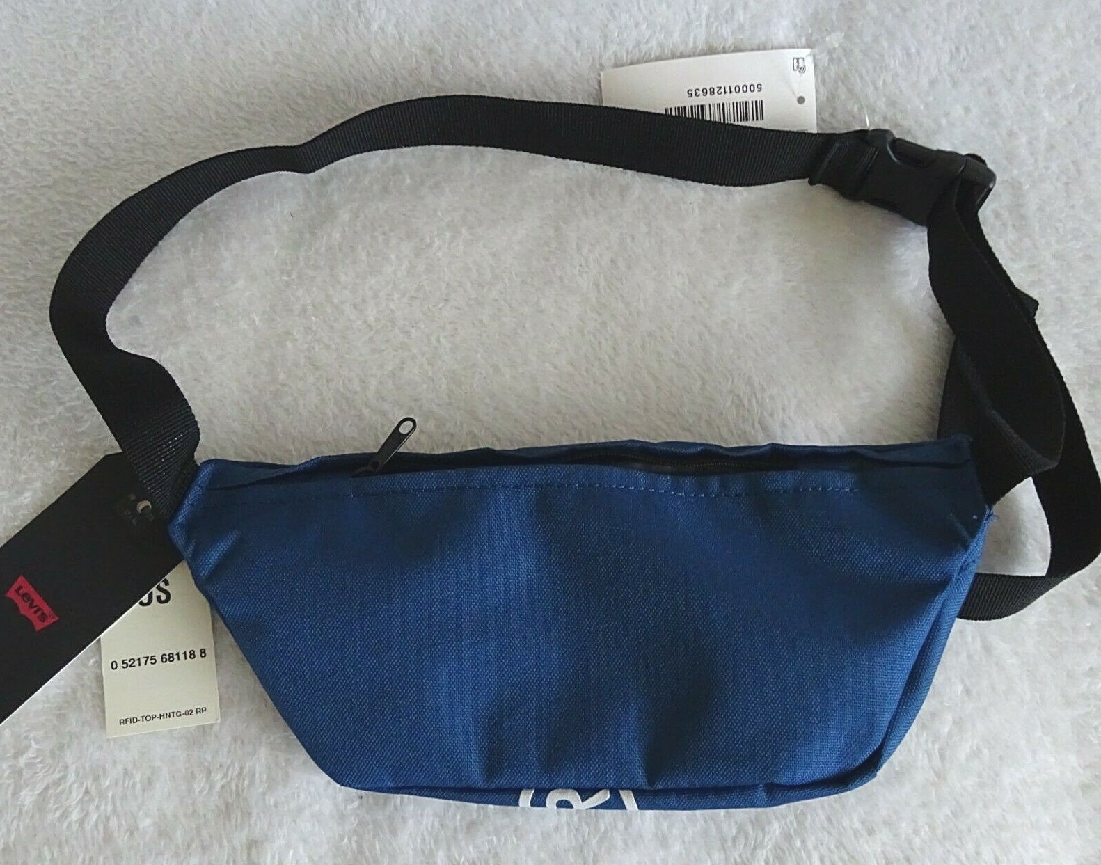 Levi’s Fanny Pack Blue Adjustable Strap Zippers Banana Sling Bag Unisex