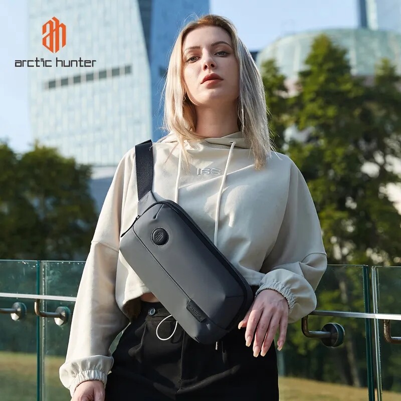 ARCTIC HUNTER Waterproof Shoulder Men Travel Chest Bag Outdoor Crossbody Hiking
