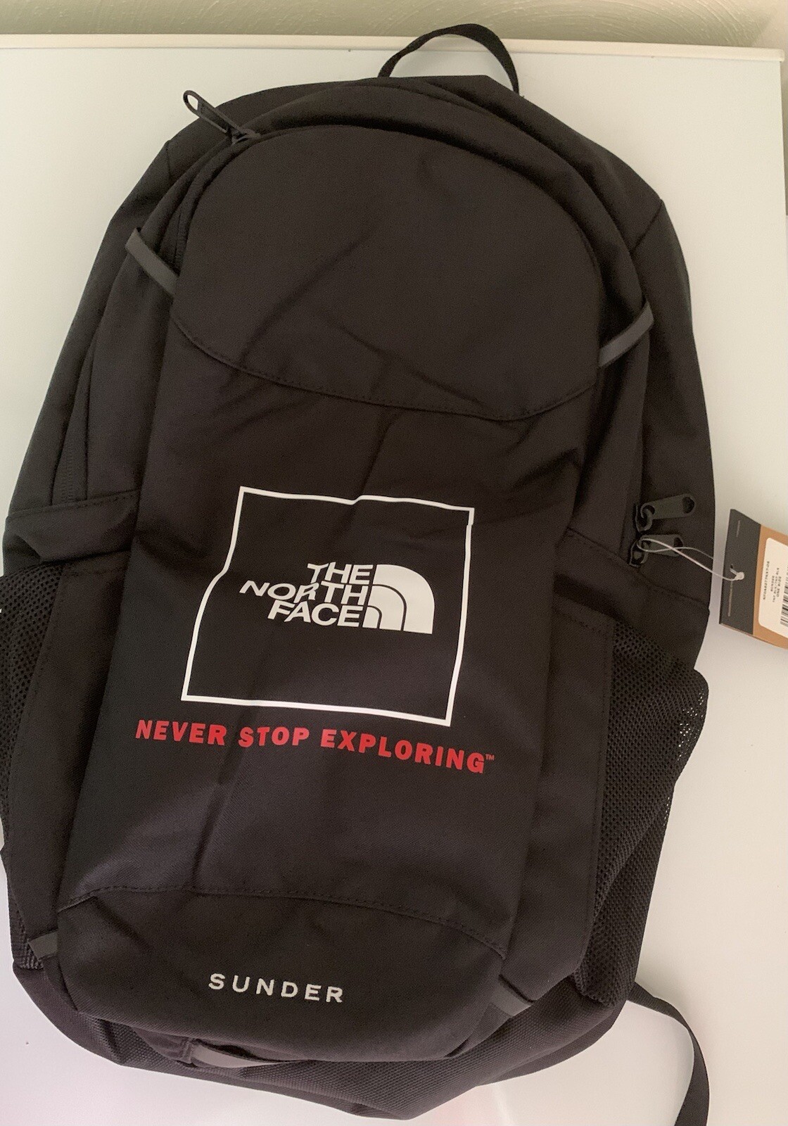 The North Face Sunder Backpack School Sport Bag TNF Black White Logo Unisex New