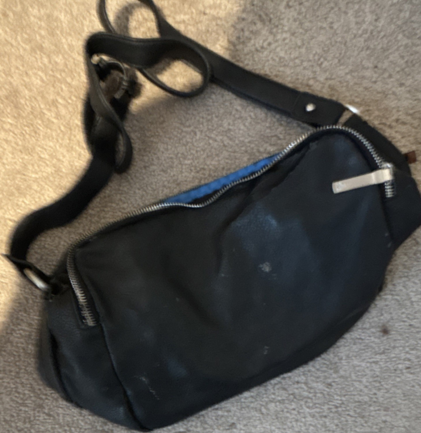 Black Shoulder Bag with Zip Closure