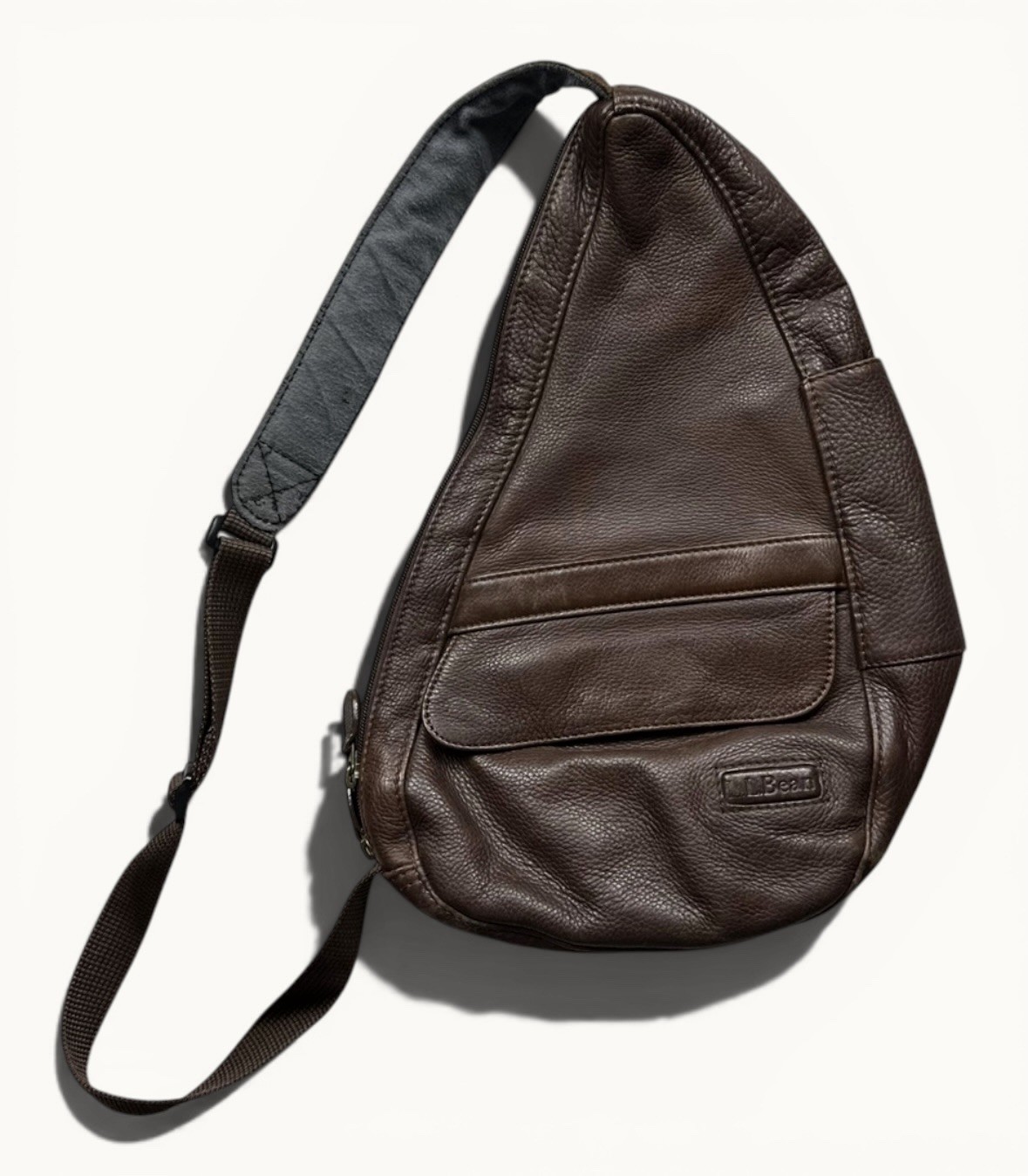 Vintage Men’s L.L. Bean Ameribag Leather Sling Slide Bag 90s Brown Hiking