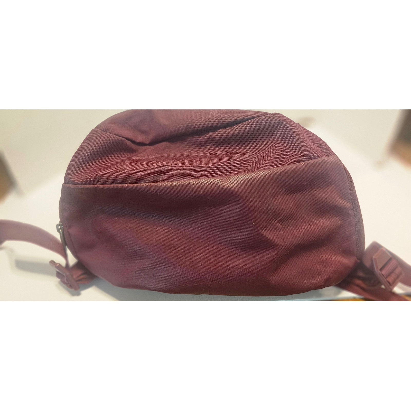 Under Armour UA Hustle Pro 5.0 Backpack Burgundy Maroon multi zippers & pouches