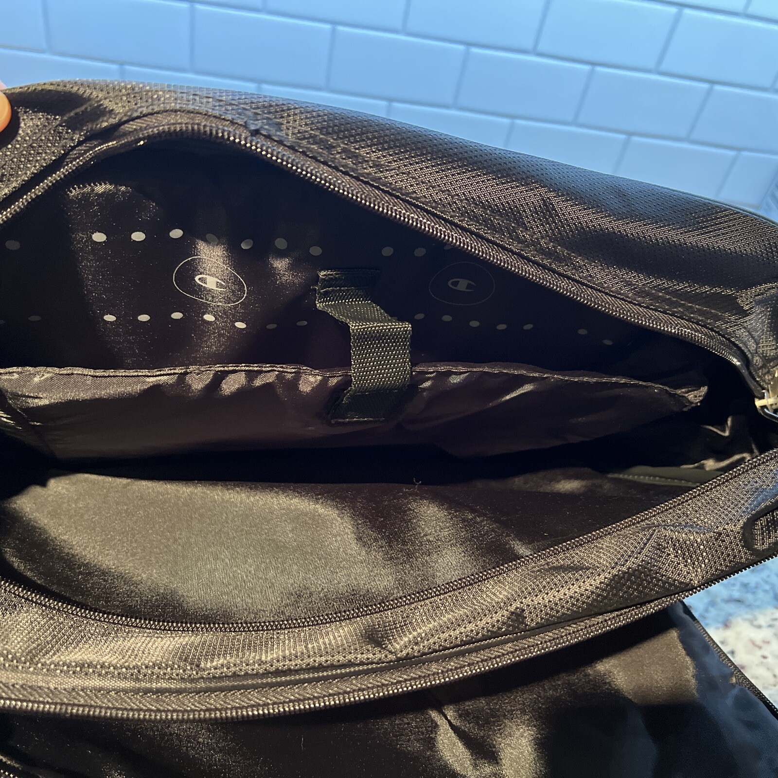 Champion Messenger Laptop Bag Carrier, School Work Black In Gear Padded – NWOT