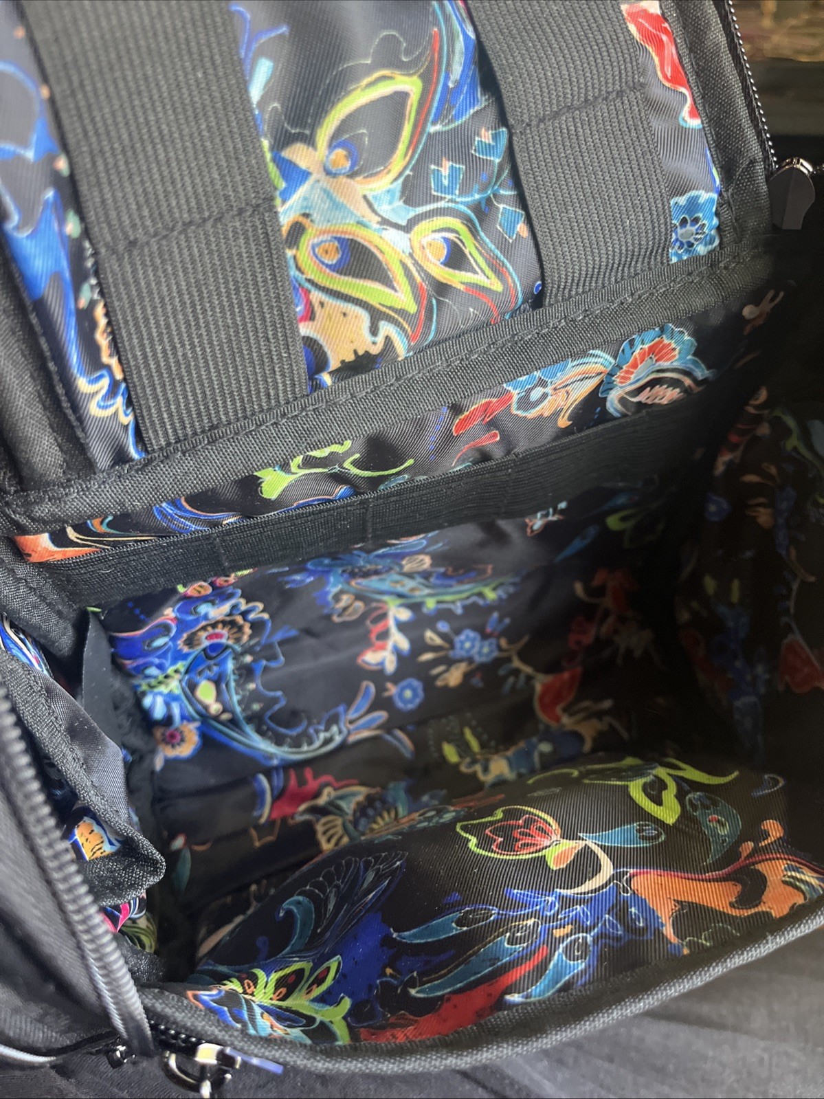 ROBERT GRAHAM Armageddon Max Zip Black Hanging Travel Toiletry Bag