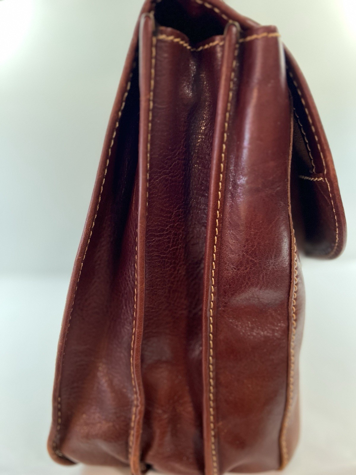 Cenzo Leather Briefcase Messenger Bag Floto Italian Calfskin Brass Hardware