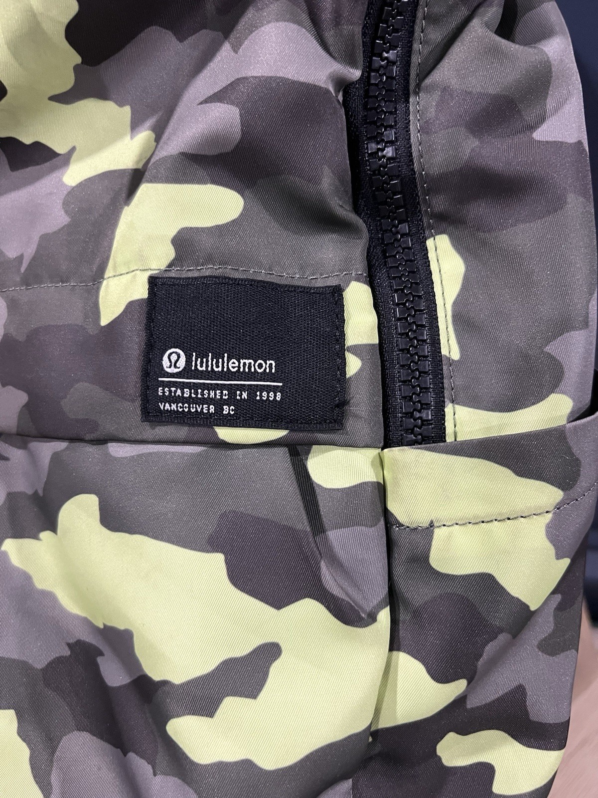 Lululemon Everyday Backpack 2.0 23L Heritage 365 Camo Green