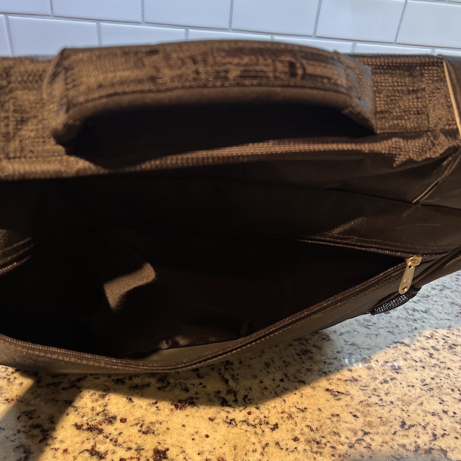 Champion Messenger Laptop Bag Carrier, School Work Black In Gear Padded – NWOT