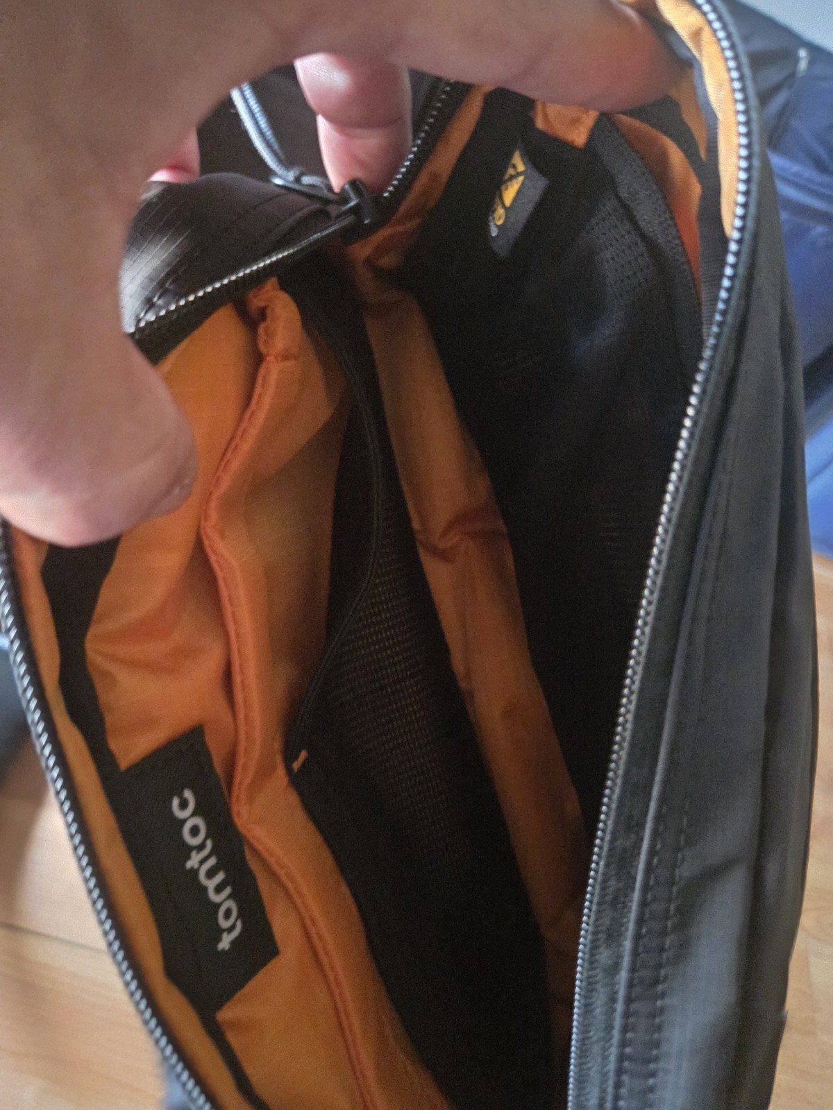 Tomtoc RFID Chest Sling Bag 3.5L Techwear EDC