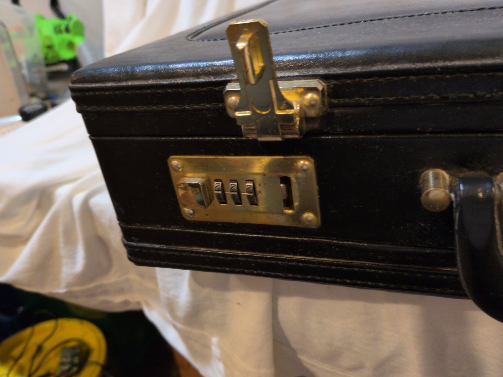 Briefcase Black Leather Brass Combination Lock Latches Attache Laptop