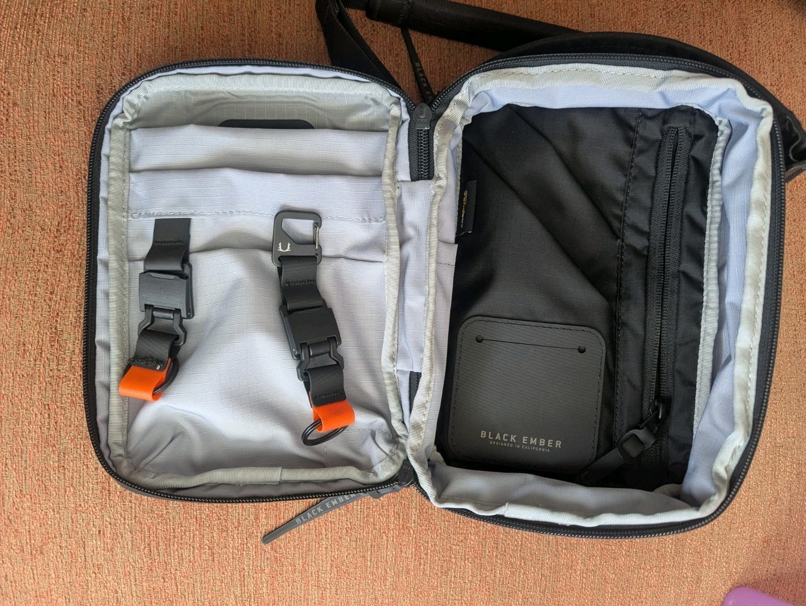 BLACK EMBER Shoulder Bag Kompak Men Nylon Bag with Key Jet-Black NWOT