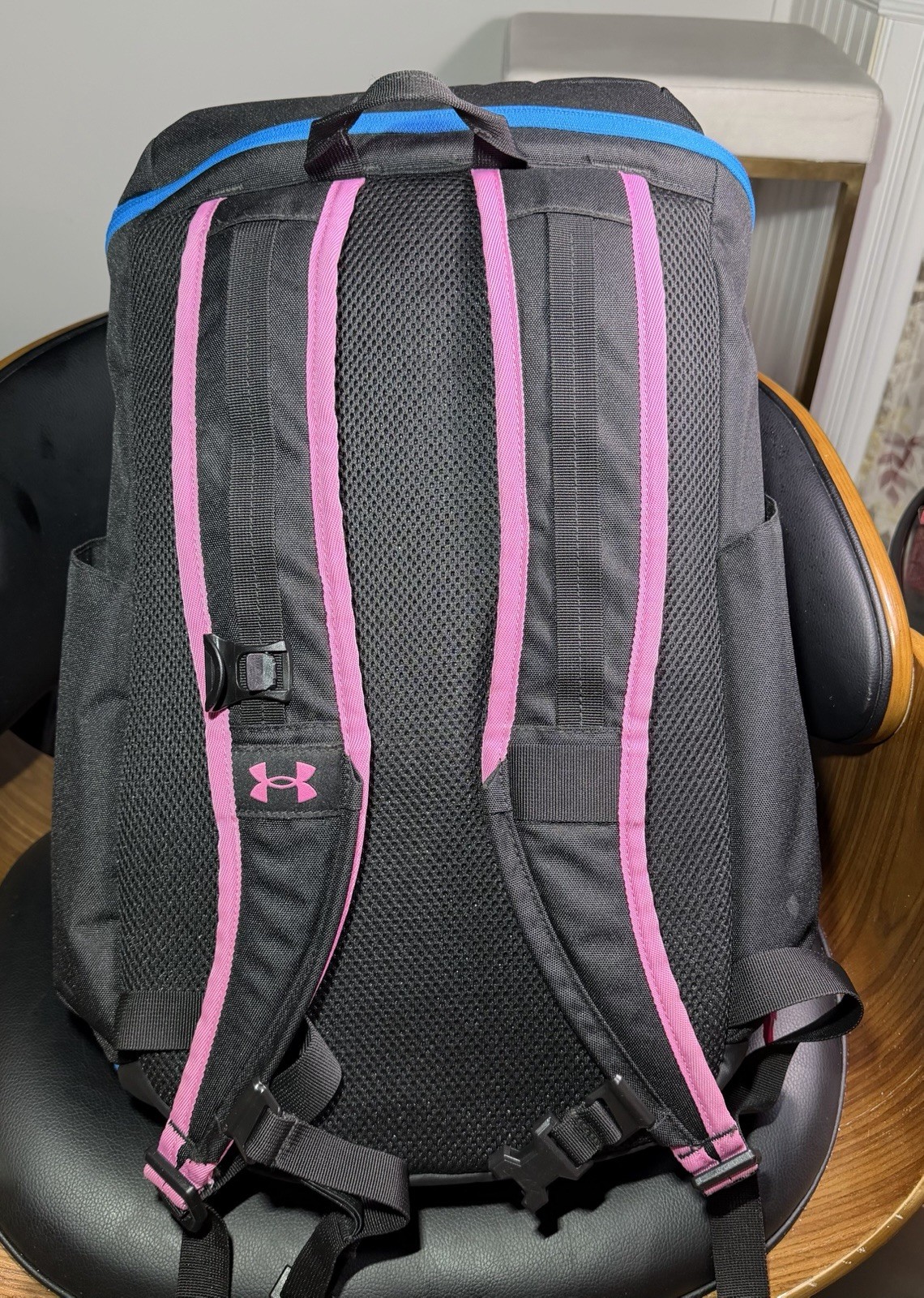 Big Backpack Under Armour Black 20”x12”x11”
