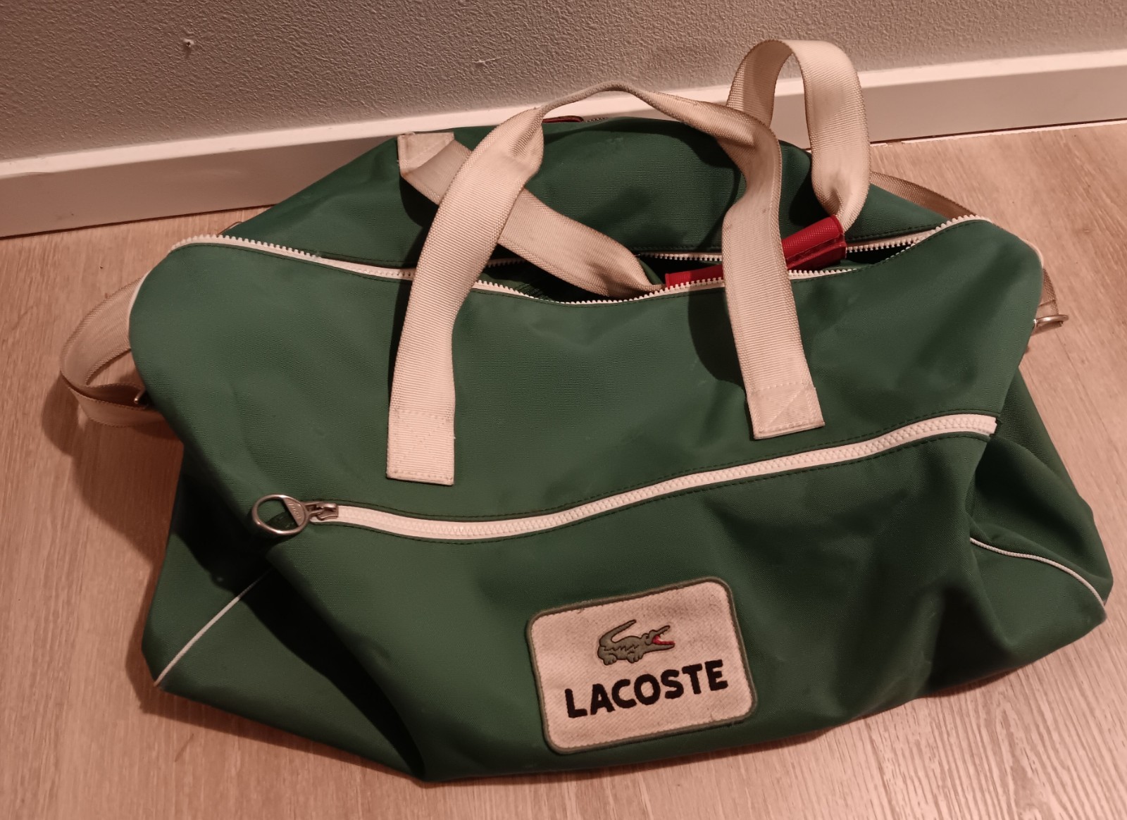 Lacoste Duffle Bag Green Sports Gym Tote Crocodile Logo – Broken zipper