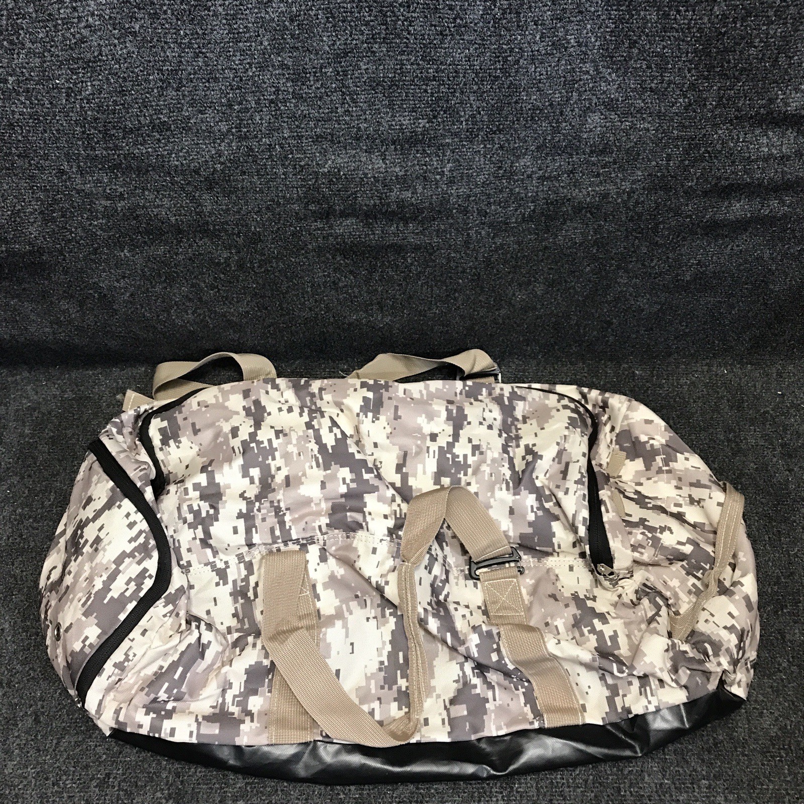 ScarletSkye Medium Size Camp 2 Pocket Digital Camo Duffle Bag w/ Molle Webbing