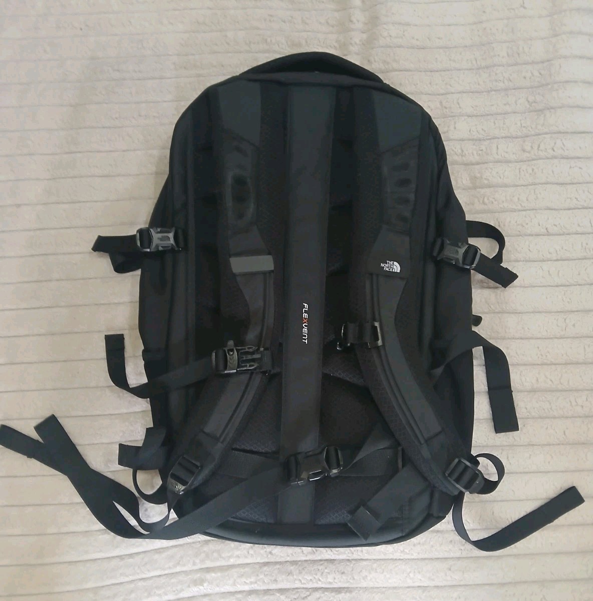 The North Face Fall Line Backpack TNF Black w/Logo NWOT Monogrammed Flexvent 28L