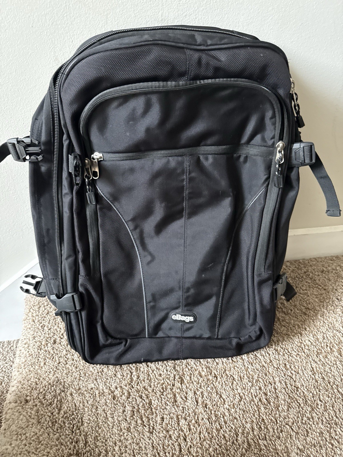EBags Unisex X-Large Travel And Backpack Bag