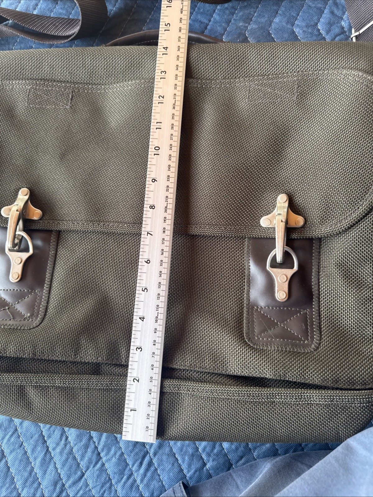 Khaki Green Thick Canvas Computer, Work Bag Strong Heavy Latch’s Lots Pockets