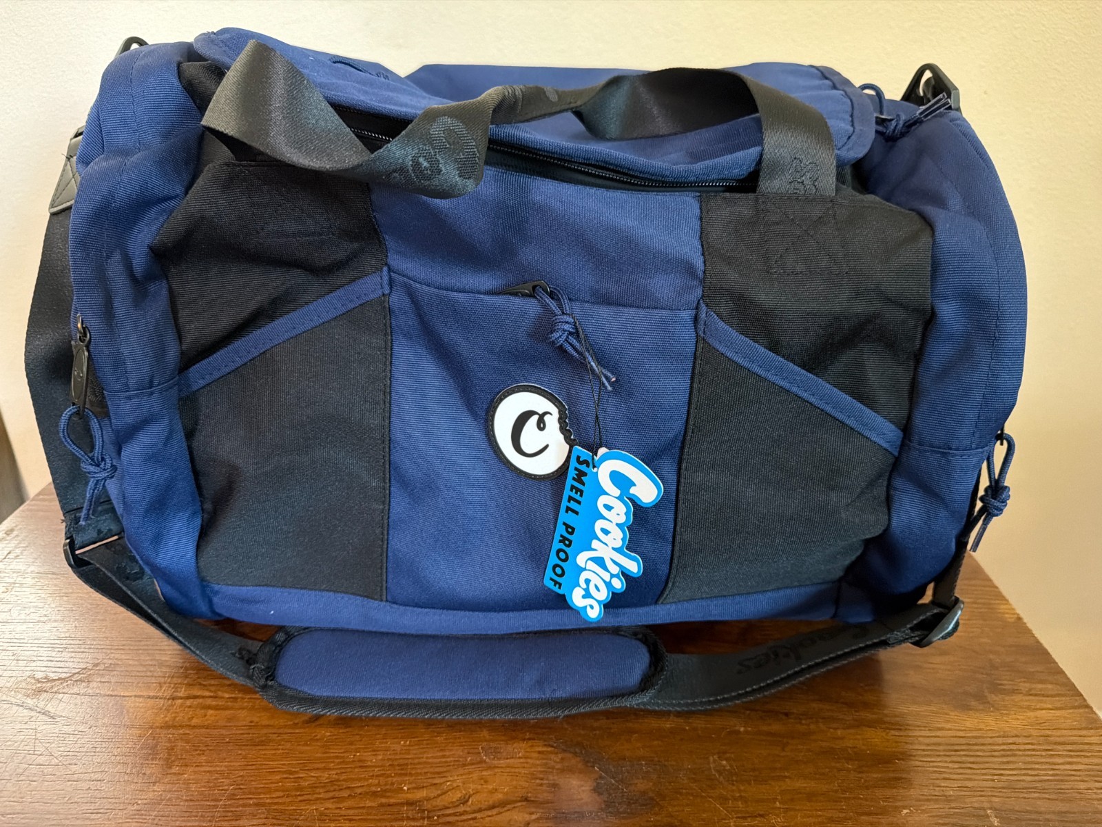 Cookies SF Cyclone Smell Proof Duffle Bag Navy Blue Canvas NEW NWT Berner