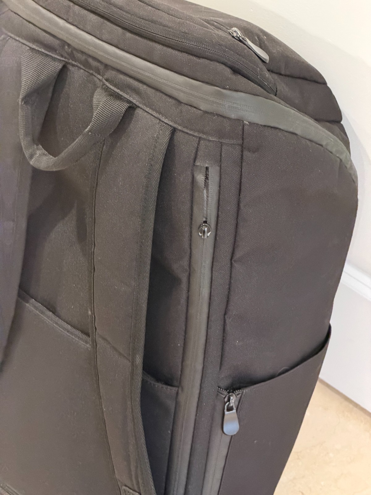 Lo & Sons Hakuba Black Backpack, Grey Interior, Laptop And Multiple Other Pocket