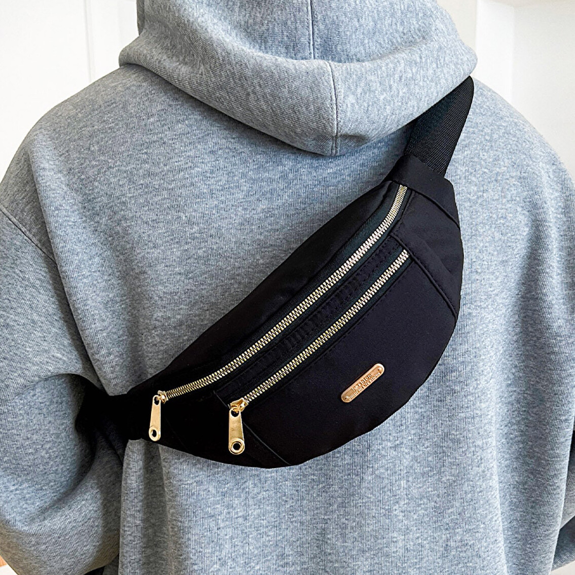 Men Metal Decor Waist Belt Bag Chest Bag Fanny Pack Pouch Hip Purse Wallet Gifts