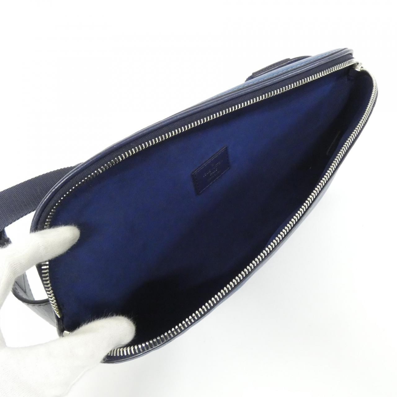 Authentic Louis Vuitton Epi (LV Circle) Bum Bag 2018 Stainless Steel M53301 …