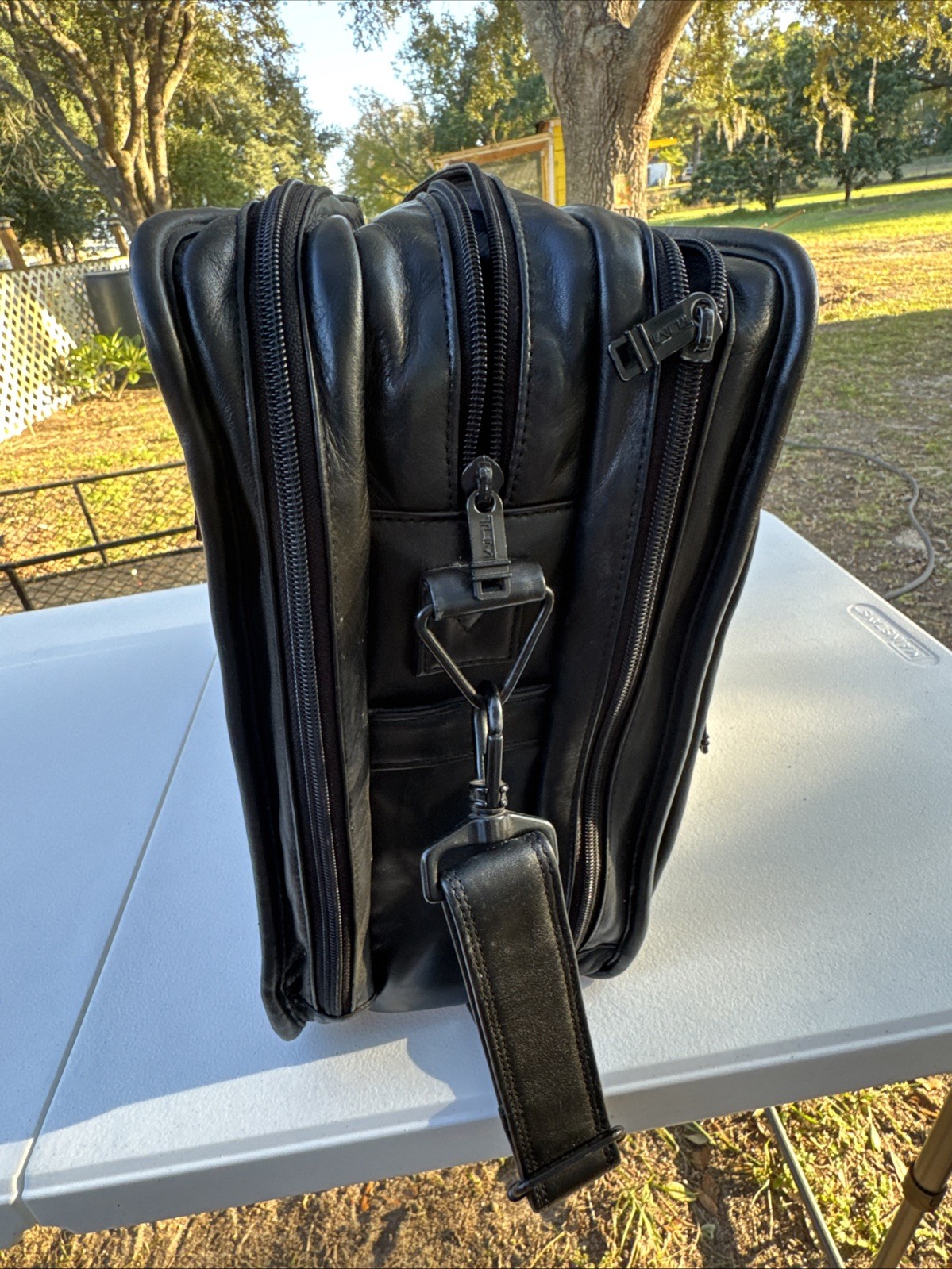 Tumi Alpha Compact Large Screen Briefcase Laptop Bag Leather 96114DH Reg $600+