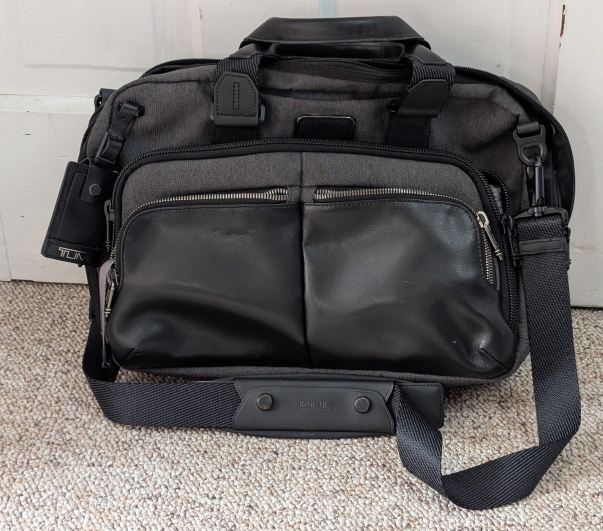 TUMI Slim Commuter Briefcase ALPHA BRAVO – 16 X 12 Inch Business Bag- Fantastic!