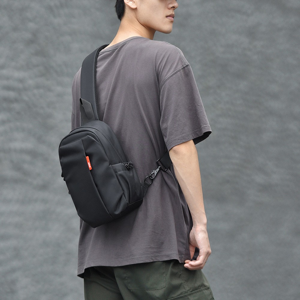 Men Sling Chest Bag Multi Pocket Adjustable Strap CrossbodyFanny Pack Black Gray
