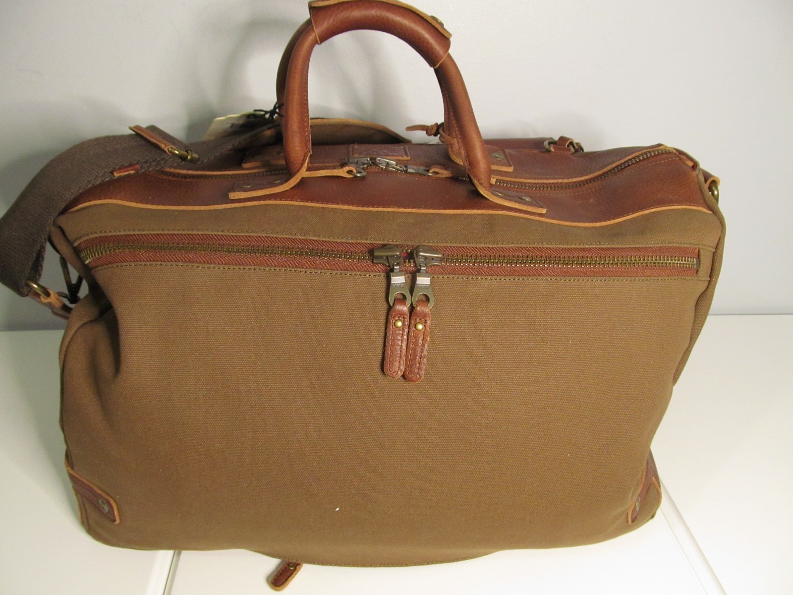 WILL Leather Goods, Eugene, Or. Brown Canvas & Leather Carry On Duffle Bag, NWT