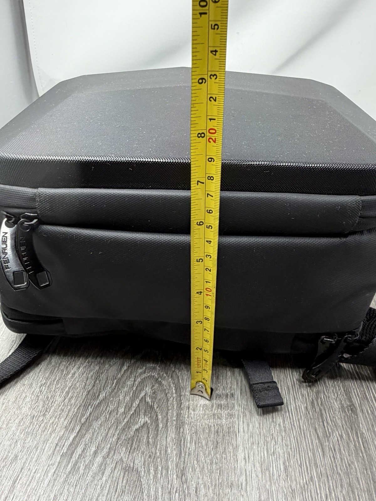 FENRUIEN 17.3-Inch Hard Shell Laptop Backpack,Anti-Theft Waterproof Travel Men