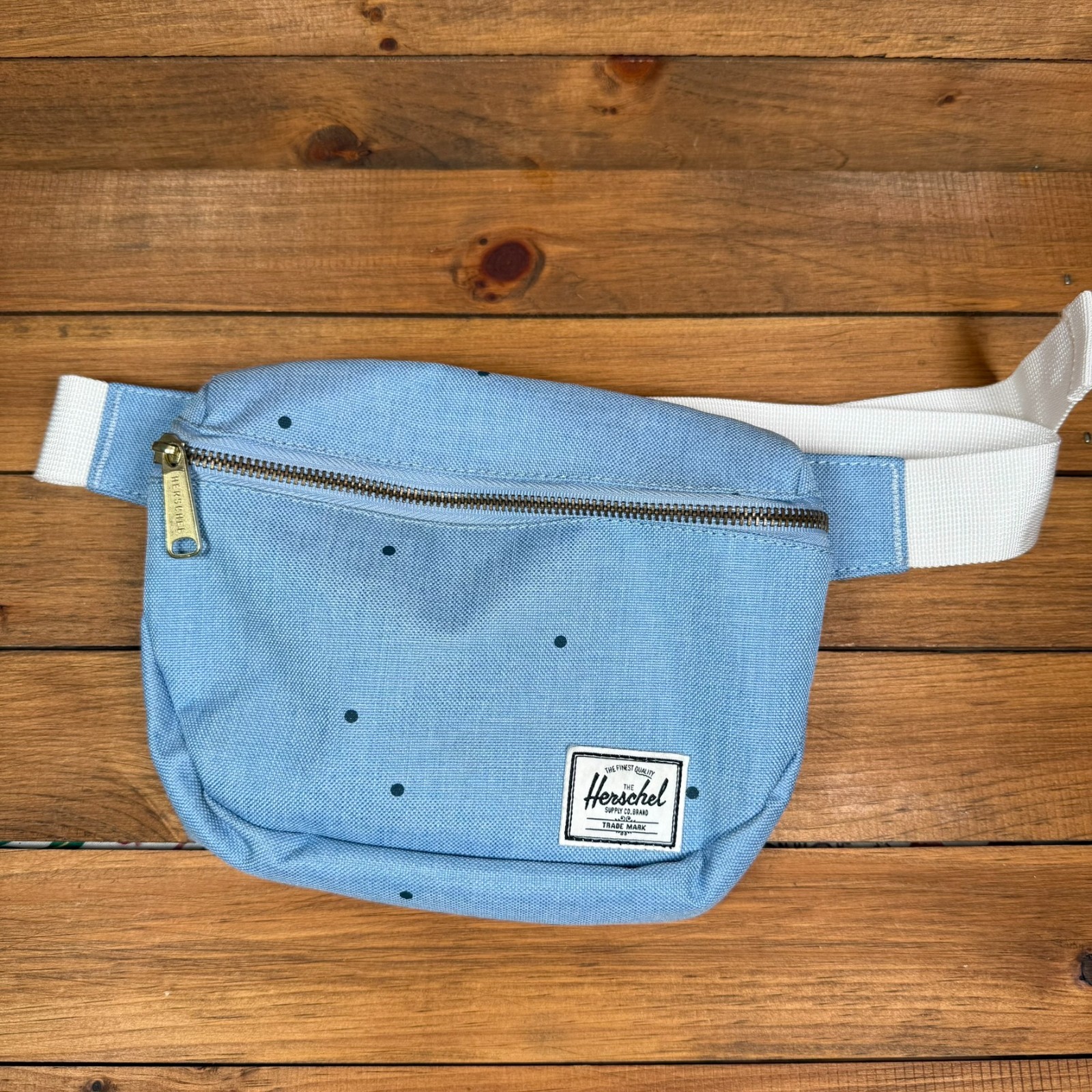 Herschel Bag Fifteen Hip Sky Blue Fanny Pack Zip Pocket Striped Lined 7×9