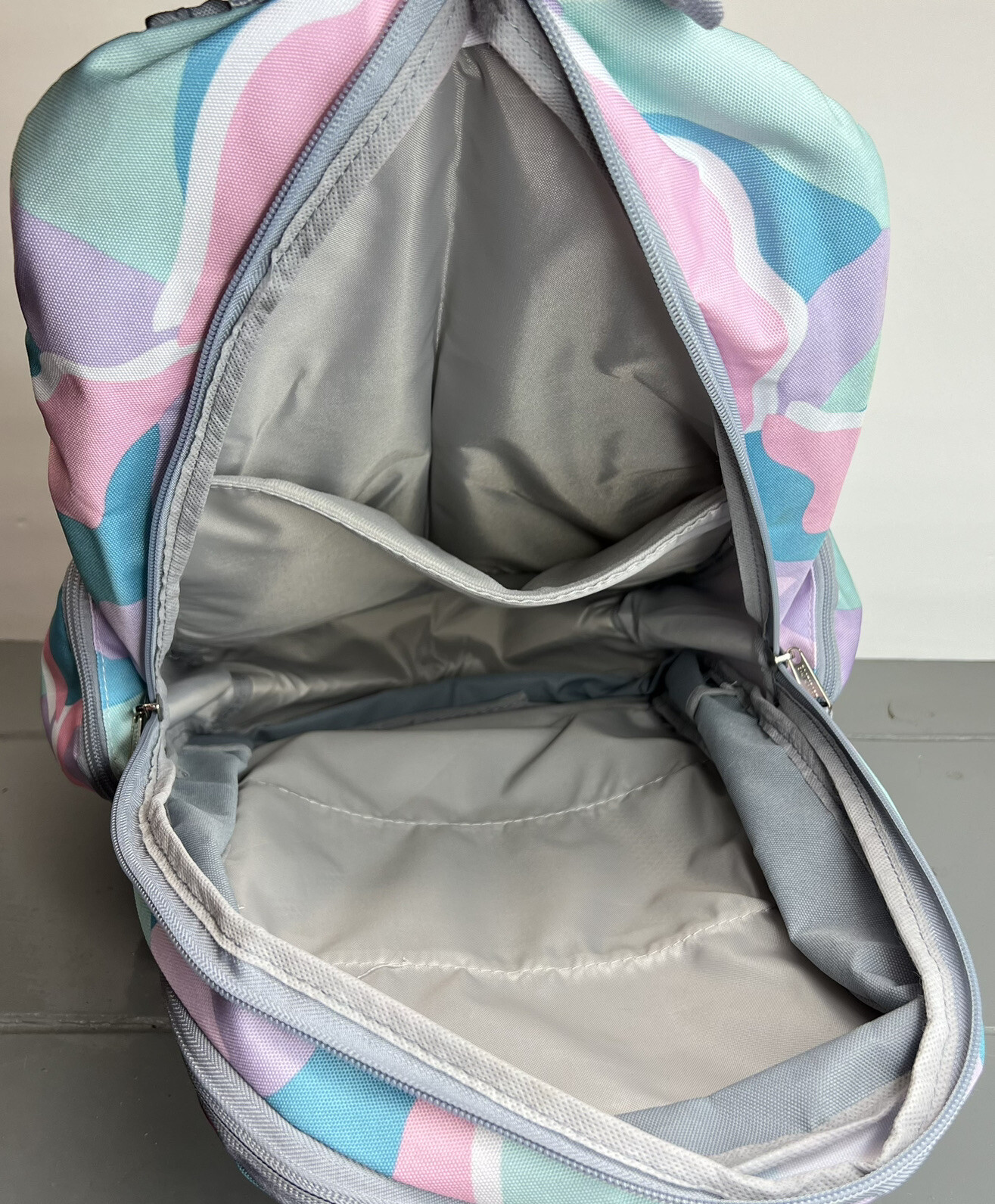 Eastsport Unisex Expandable Team Backpack-Abstract Joy New With Tags!