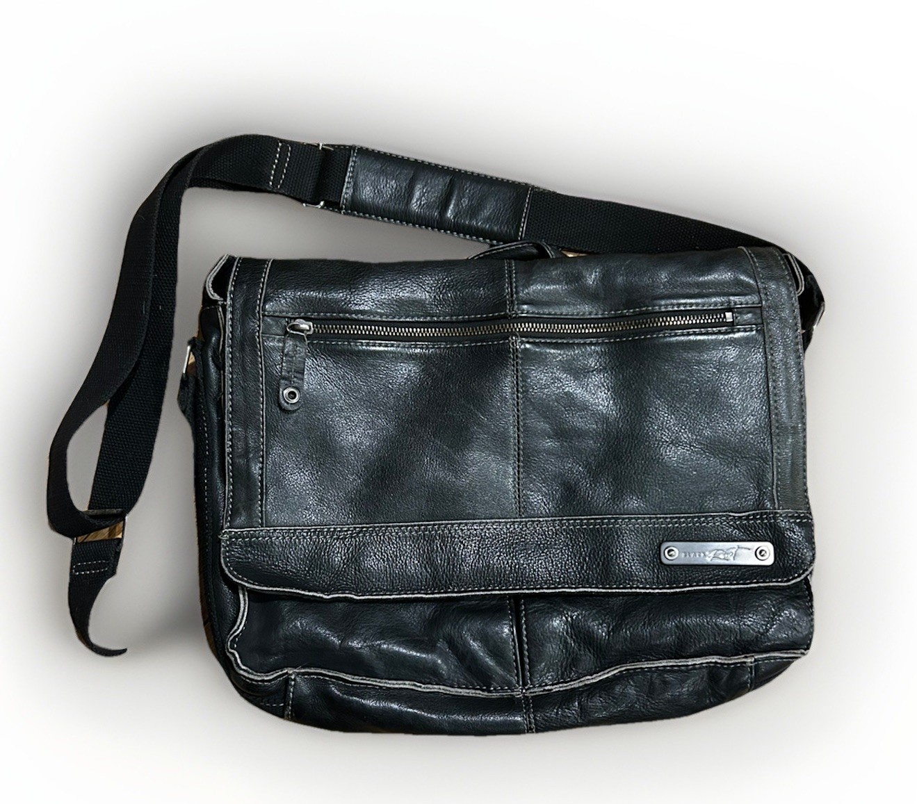 Black Rivet Distressed Brown Leather Laptop Shoulder Messenger Bag Briefcase