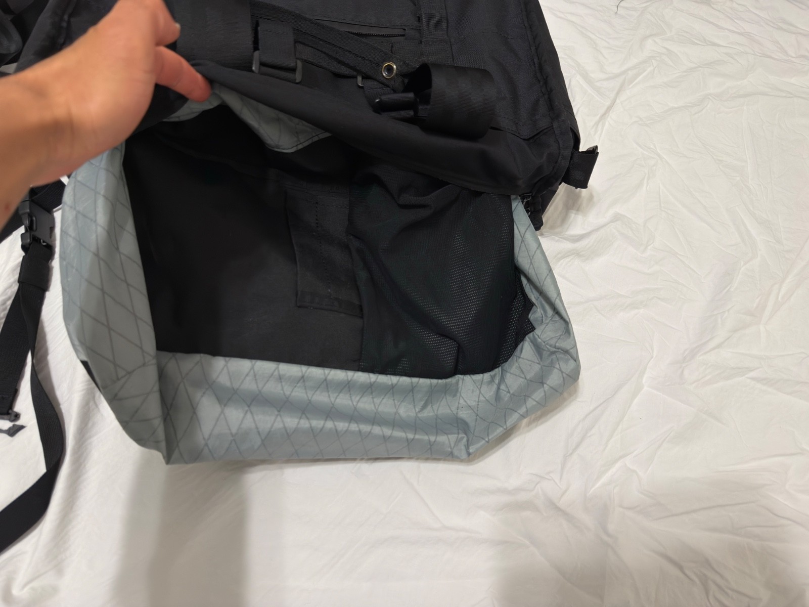 Mission Workshop Transit Laptop Brief. Black. Used.