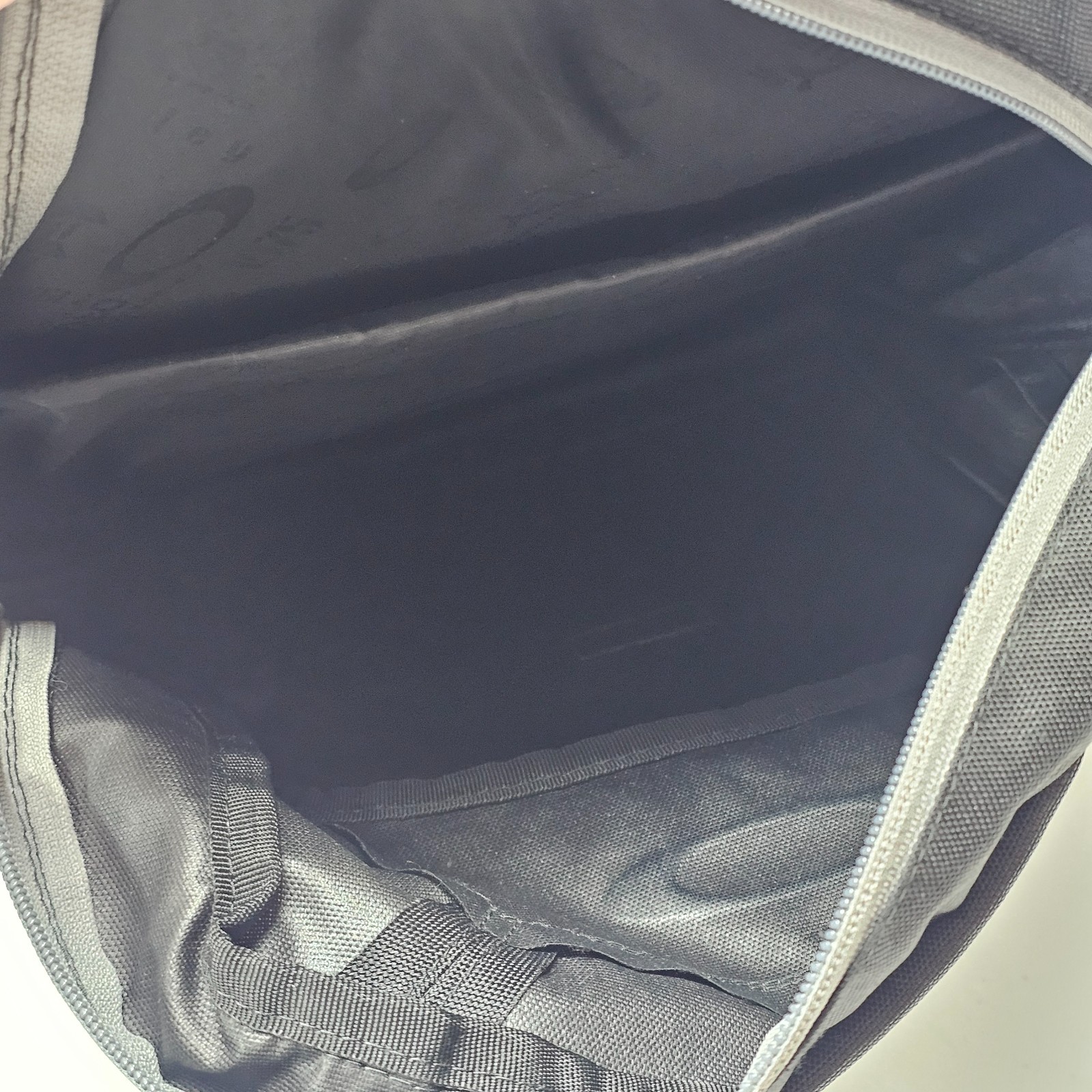 OAKLEY Backpack Black Blackout Lightweight Hiking Running