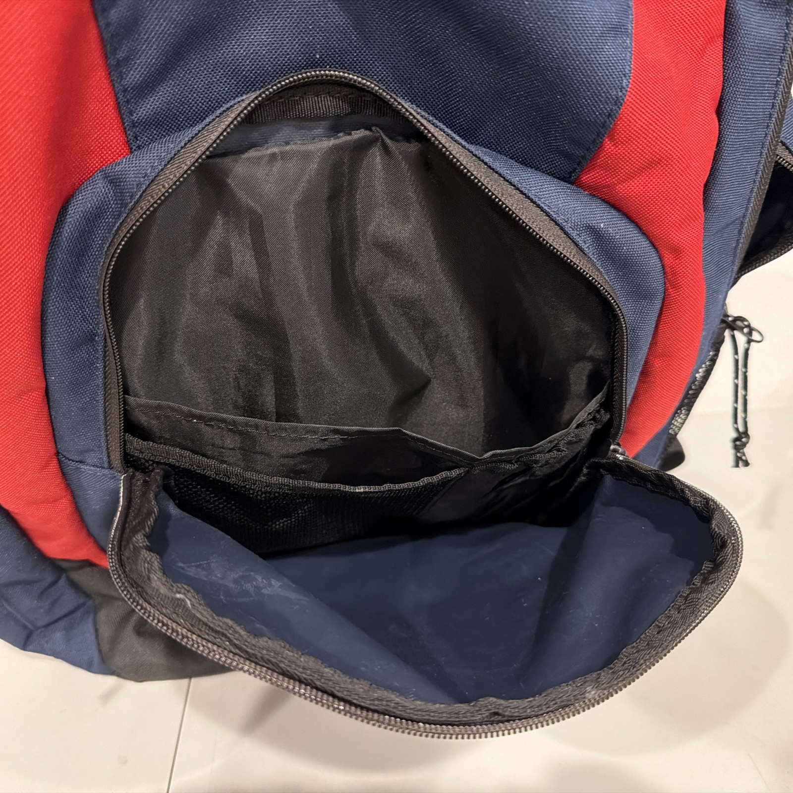 DC Shoes Large Blue/red Backpack Zip & Buckle Adjustable Straps Pockets