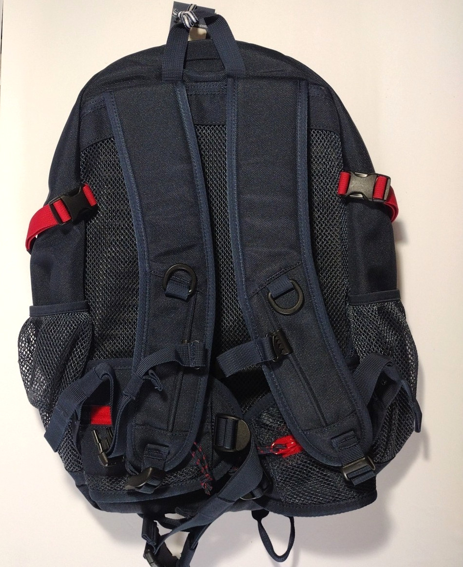 Vineyard Vines Tech Backpack Navy Blue & Red 18x12x7″ Cushioned Back Waist Strap