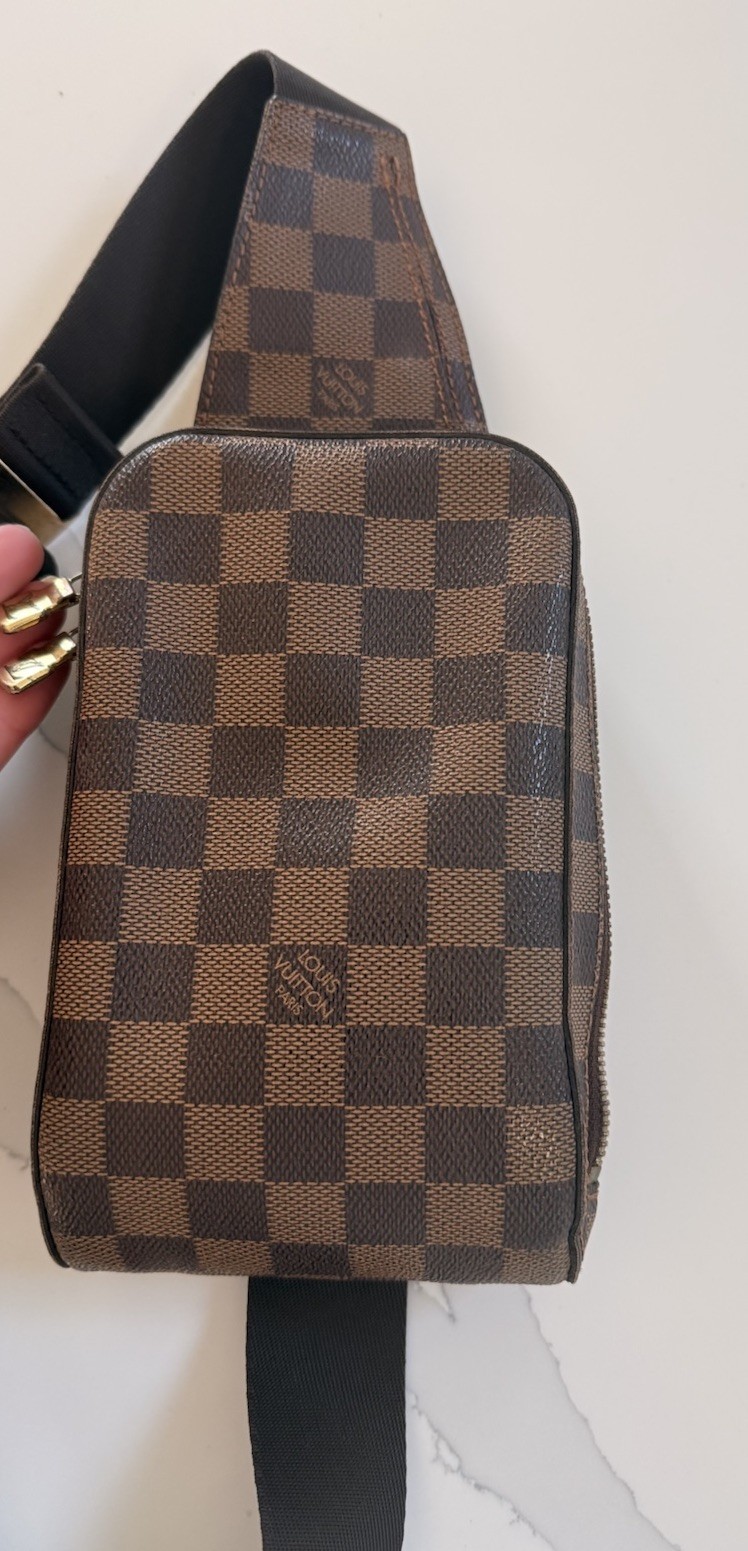 Auth Cert – Louis Vuitton Damier Crossbody Sling Bag Zip, Adjustable Strap Men
